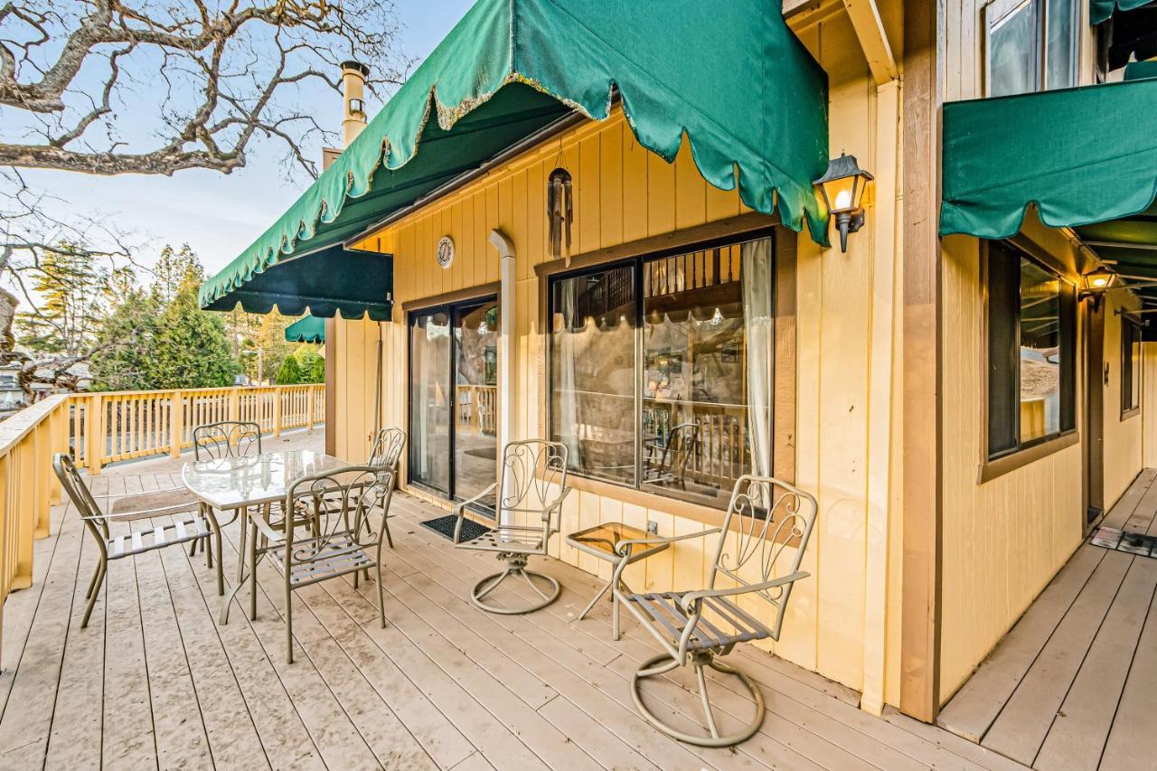 Luring Lakefront Landing Groveland Exterior photo