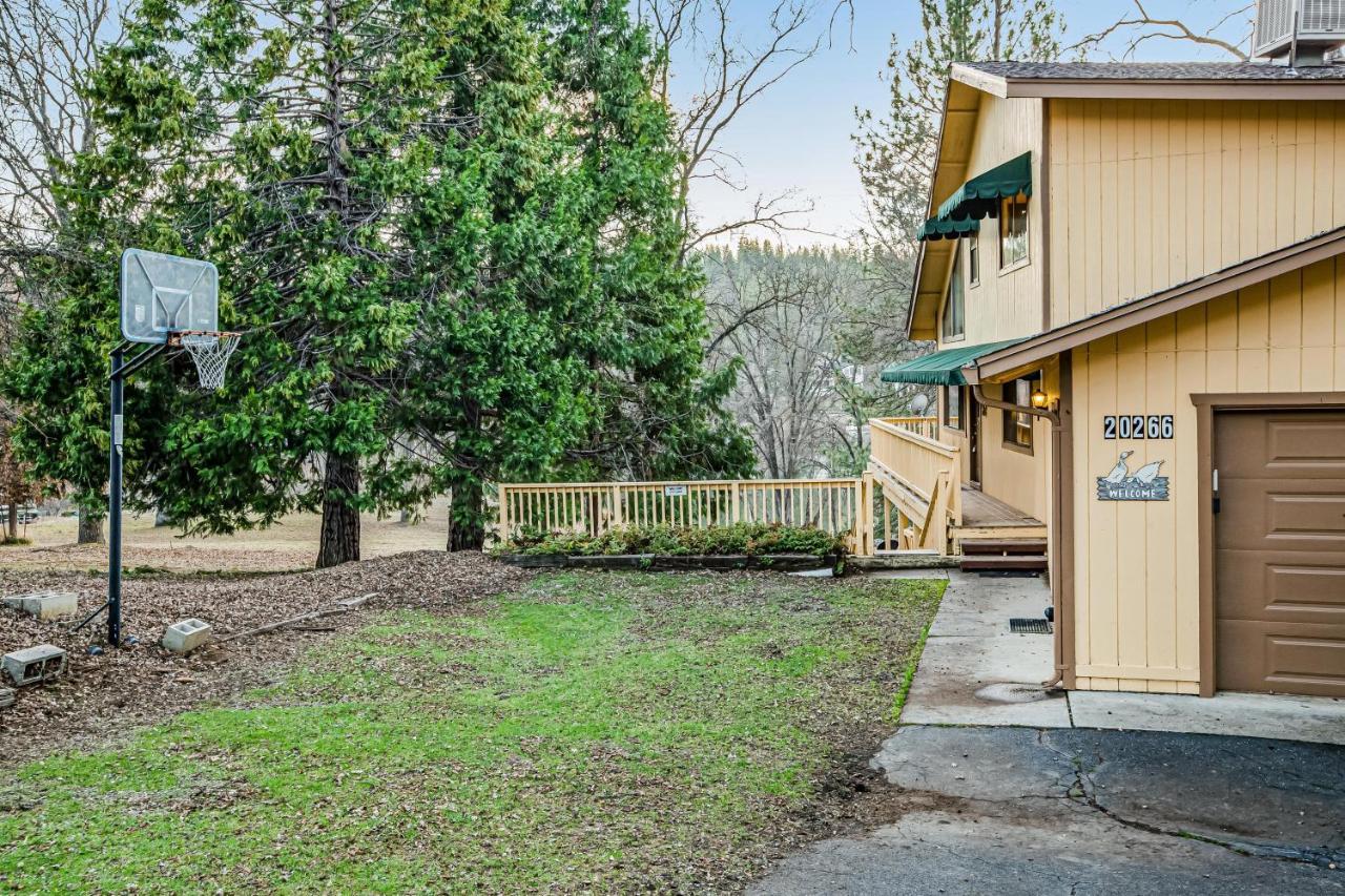 Luring Lakefront Landing Groveland Exterior photo